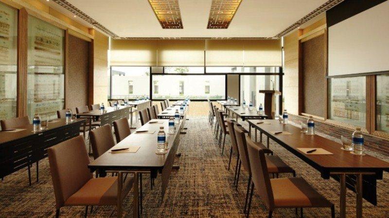حياة ريجنسي دانينج ريزورت آند سبا دا نانغ المظهر الخارجي الصورة Meeting room